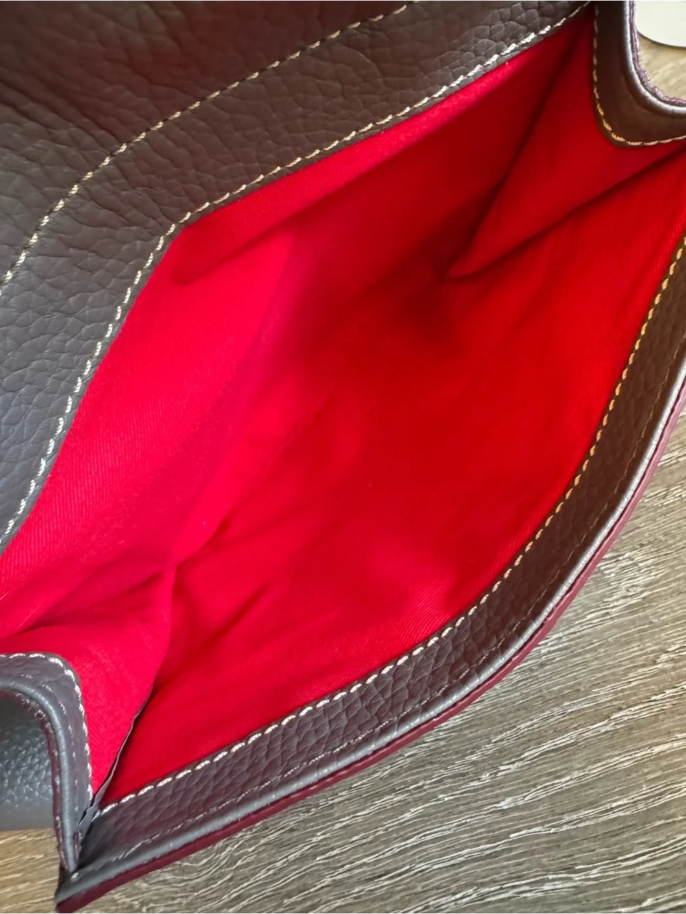 Dooney & Bourke structured dooney